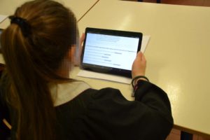lavoro in classe con i tablet sulle prove INVALSI